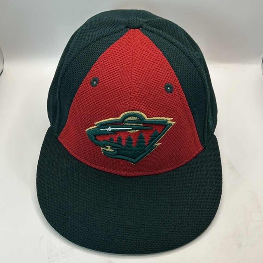 Minnesota Wild hockey ball cap. Zephyr